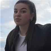 Studentessa di Psicologia diplomata con 100 e lode, con esperienza, offre lezioni private online per bambini e ragazzi